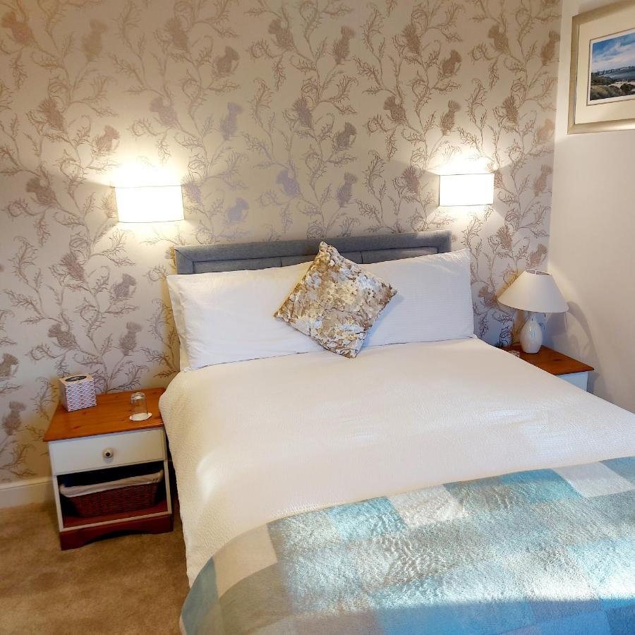 Firtree Bed And Breakfast At Galvelbeg House Crieff Kültér fotó
