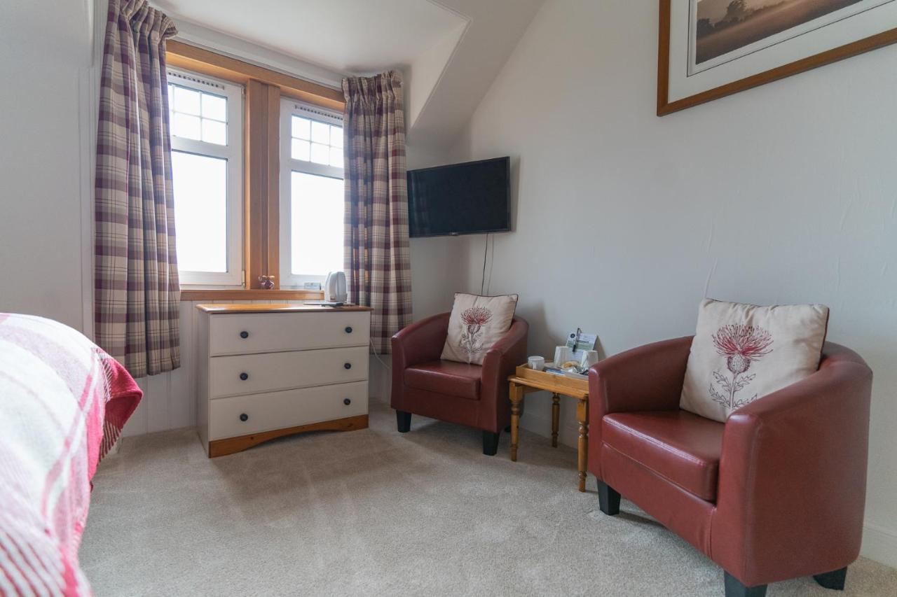 Firtree Bed And Breakfast At Galvelbeg House Crieff Kültér fotó